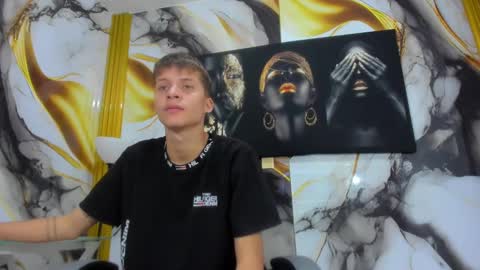 mono_blonde online show from 1, 10, 2025