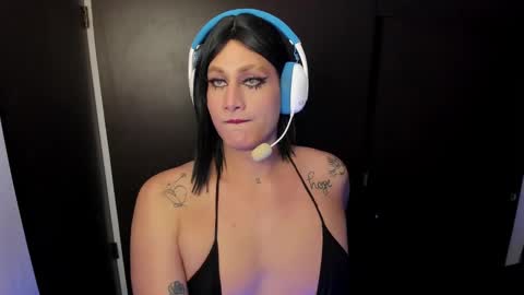 Snapshot of monojuan06 chatting on 7, 2, 2025 veronika ind online show from 7, 2, 2025