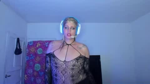Snapshot of monojuan06 chatting on 4, 3, 2025 veronika ind online show from 4, 3, 2025