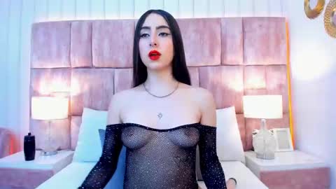 MonserratPeter online show from 10, 12, 2024