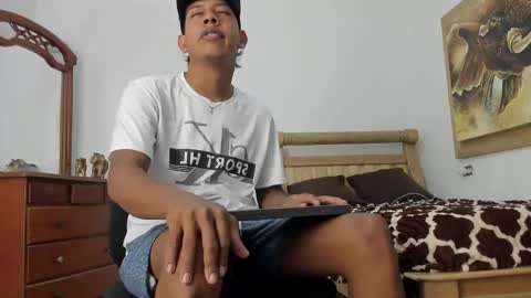 Snapshot of monsoon_the_best chatting on 23, 2, 2026 monsoon_the_best online show from 23, 2, 2026