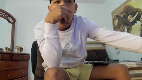 Snapshot of monsoon_the_best chatting on 2, 3, 2026 monsoon_the_best online show from 2, 3, 2026