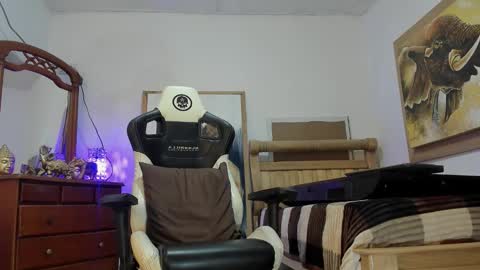 Snapshot of monsoon_the_best chatting on 10, 3, 2026 monsoon_the_best online show from 10, 3, 2026