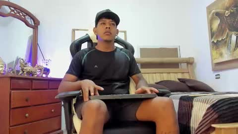 Snapshot of monsoon_the_best chatting on 15, 3, 2026 monsoon_the_best online show from 15, 3, 2026