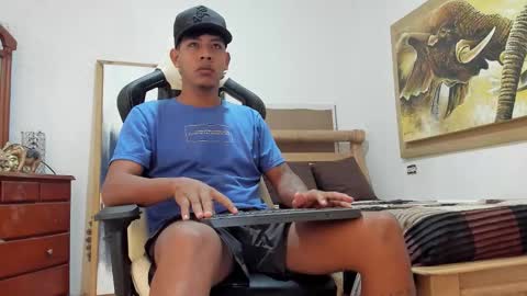 Snapshot of monsoon_the_best chatting on 17, 3, 2026 monsoon_the_best online show from 17, 3, 2026