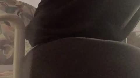 Snapshot of montydxxx2 chatting on 11, 11, 2025 montydxxx2 online show from 11, 11, 2025