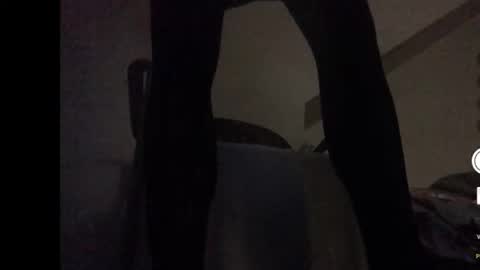 Snapshot of montydxxx2 chatting on 12, 11, 2025 montydxxx2 online show from 12, 11, 2025