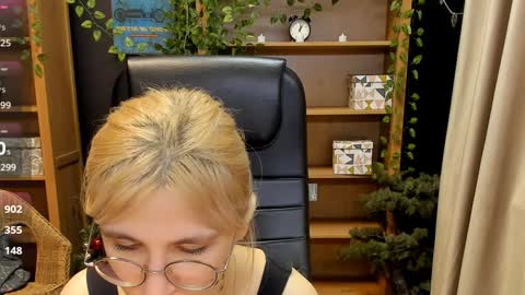 Katrin online show from 22, 12, 2024
