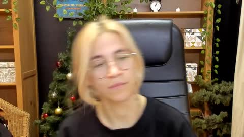 Katrin online show from 23, 12, 2024