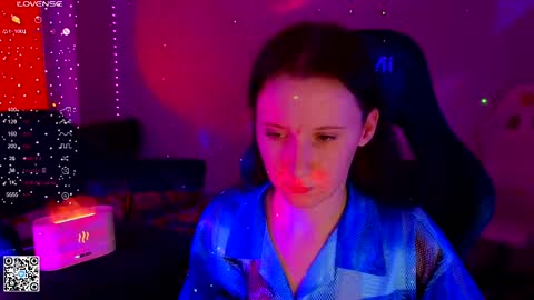 Lola online show from 6, 3, 2025