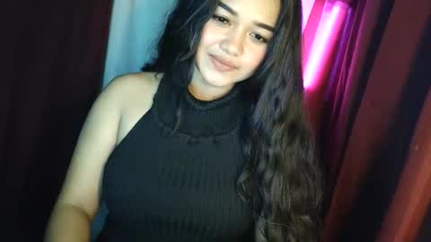 Snapshot of moon_of_desirexx chatting on 17, 11, 2025 Joy online show from 17, 11, 2025