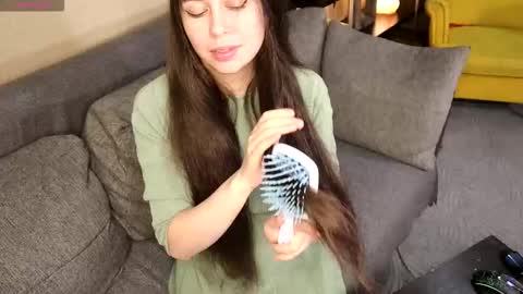 Kate Moon online show from 21, 11, 2025