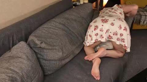 Kate Moon online show from 16, 2, 2026