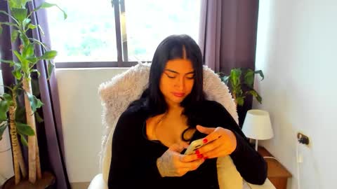 moonie_baddie31 online show from 27, 9, 2025