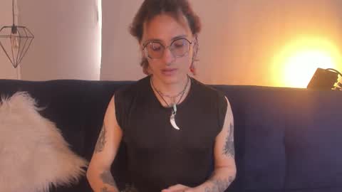 Moon online show from 30, 9, 2025