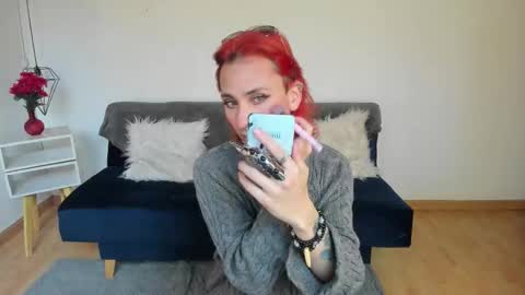 Moon online show from 13, 11, 2025