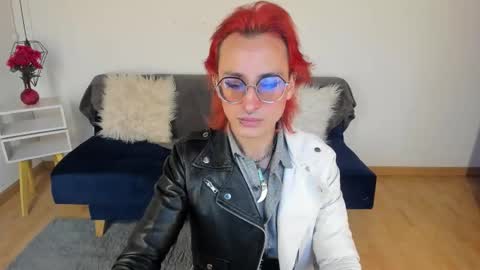 Moon online show from 15, 11, 2025