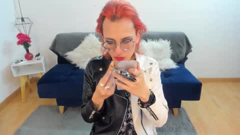 Moon online show from 21, 11, 2025