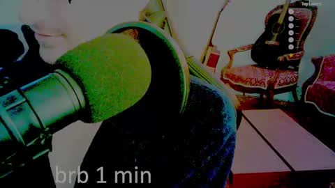 Snapshot of moonsire chatting on 11, 1, 2025 Moonsire online show from 11, 1, 2025