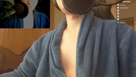 Snapshot of moonsire chatting on 13, 1, 2025 Moonsire online show from 13, 1, 2025