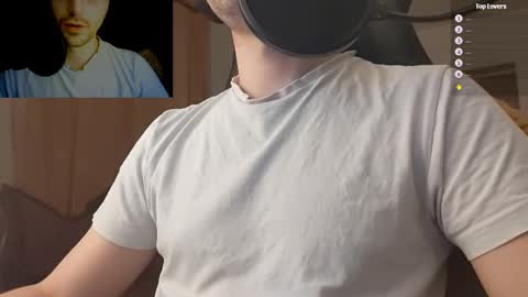 Snapshot of moonsire chatting on 20, 1, 2025 Moonsire online show from 20, 1, 2025