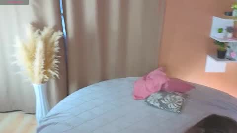 Snapshot of moontongue chatting on 29, 9, 2025 Trisha online show from 29, 9, 2025