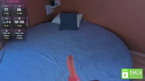 Snapshot of moontongue chatting on 15, 10, 2025 Trisha online show from 15, 10, 2025