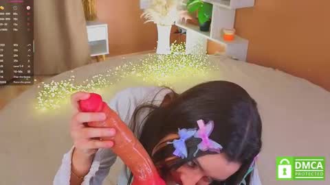 Snapshot of moontongue chatting on 21, 11, 2025 Trisha online show from 21, 11, 2025