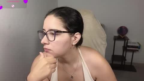 Moon Woman online show from 17, 2, 2026