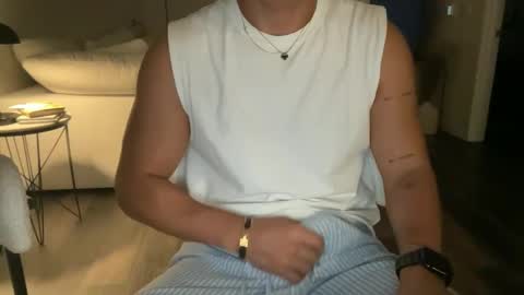 mora594574 online show from 14, 9, 2025