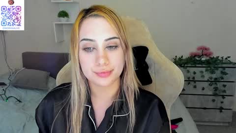 Snapshot of moranakit chatting on 7, 2, 2025 Morana Mayer online show from 7, 2, 2025