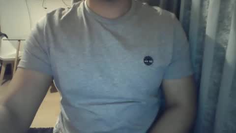 Snapshot of morenolatin19 chatting on 1, 3, 2025 Jos Luis online show from 1, 3, 2025