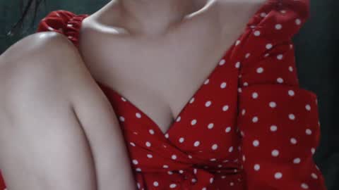 monika online show from 12, 1, 2025