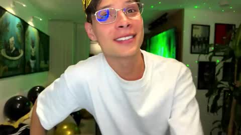   online show from 29, 3, 2026