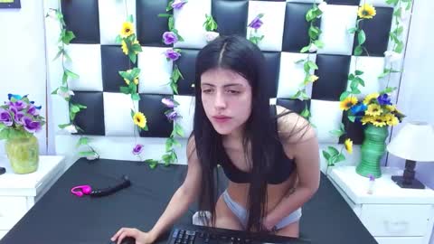 morganasmit_ online show from 6, 2, 2025