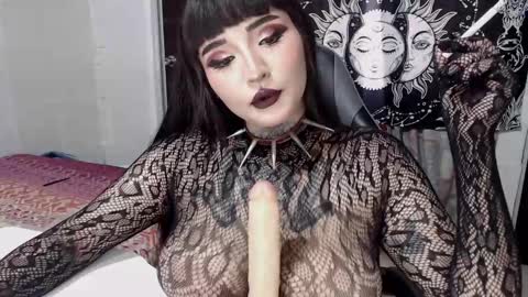 Morgan Moon online show from 11, 9, 2025