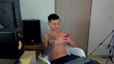 Snapshot of morthy_downey chatting on 16, 11, 2025 Morthy online show from 16, 11, 2025