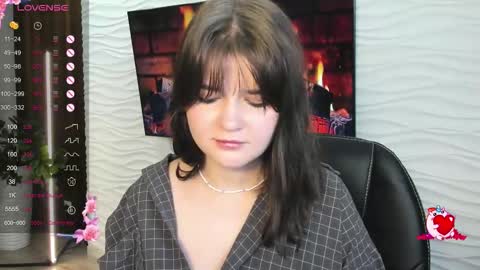 Snapshot of morygirl chatting on 11, 11, 2025 mori online show from 11, 11, 2025