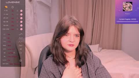 Snapshot of morygirl chatting on 15, 11, 2025 mori online show from 15, 11, 2025