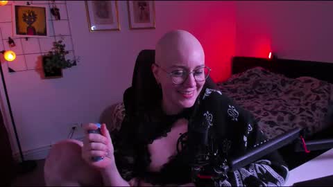 Cernos online show from 8, 11, 2025