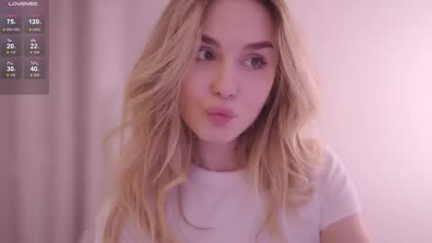 Snapshot of motherlode_ chatting on 13, 10, 2025 MIRA online show from 13, 10, 2025