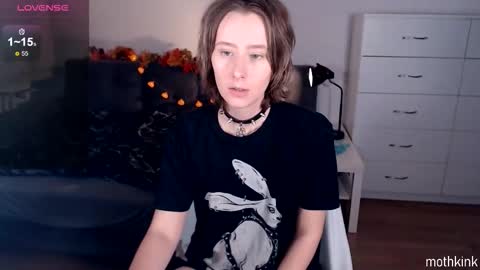 Snapshot of mothkink chatting on 11, 11, 2025 mothkink Moth - online show from 11, 11, 2025