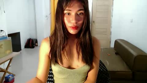 Snapshot of mouiline_rouge69 chatting on 8, 3, 2026 mouiline_rouge69 online show from 8, 3, 2026