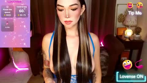 mouthwatering_ayesha online show from 2, 12, 2025