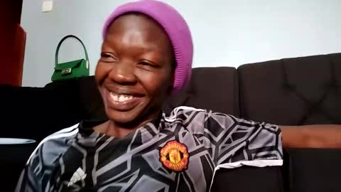 Snapshot of mouthymiss chatting on 5, 3, 2025 Mouthymiss online show from 5, 3, 2025