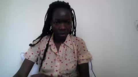 Snapshot of mouthymiss chatting on 13, 10, 2025 Mouthymiss online show from 13, 10, 2025