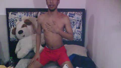 Snapshot of mowgli1997 chatting on 6, 4, 2026 mowgli online show from 6, 4, 2026