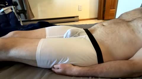 Snapshot of mps908 chatting on 21, 10, 2025 Sequoia-Cocked Hombre de Sur online show from 21, 10, 2025