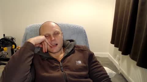 Mr Baldy Likes to Chat online show from 29, 11, 2025