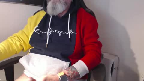 Snapshot of mr_boombastic2021 chatting on 10, 10, 2025 mr_boombastic2021 online show from 10, 10, 2025